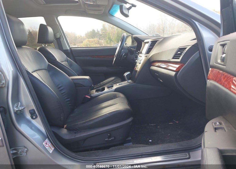 2011 SUBARU OUTBACK 2.5I LIMITED VIN: 4S4BRBLC1B3445540