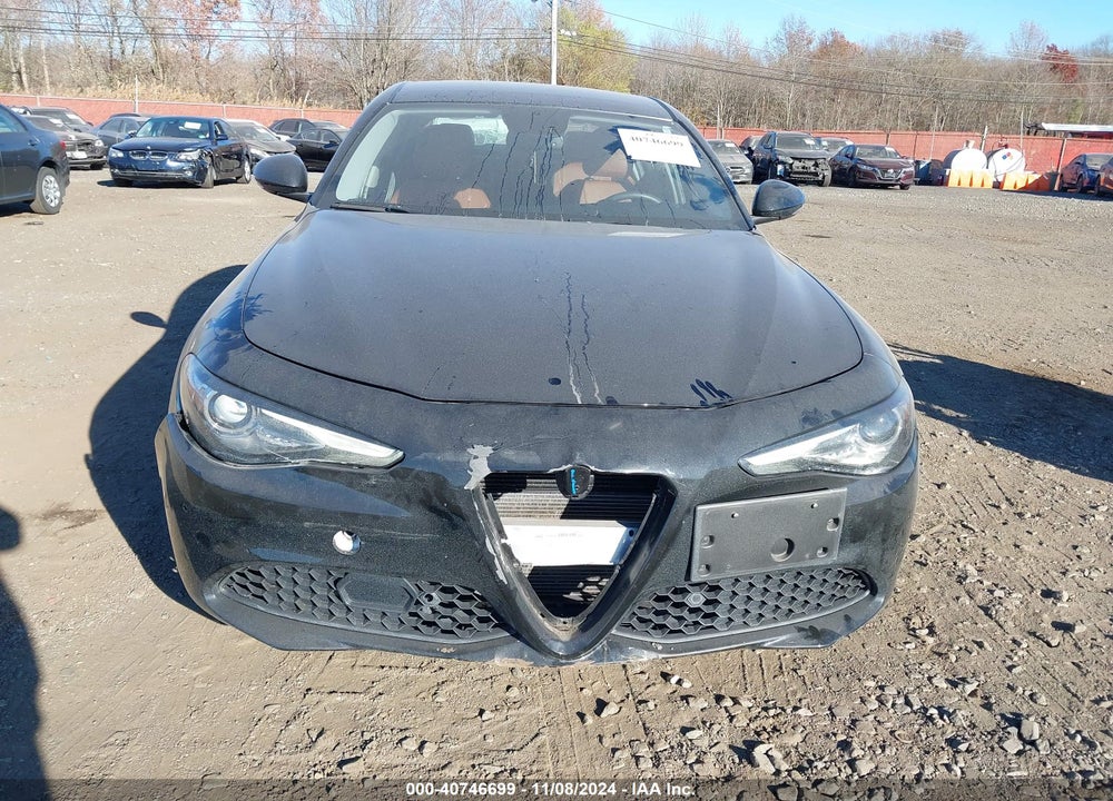 2018 ALFA ROMEO GIULIA VIN: ZARFAEENXJ7578615