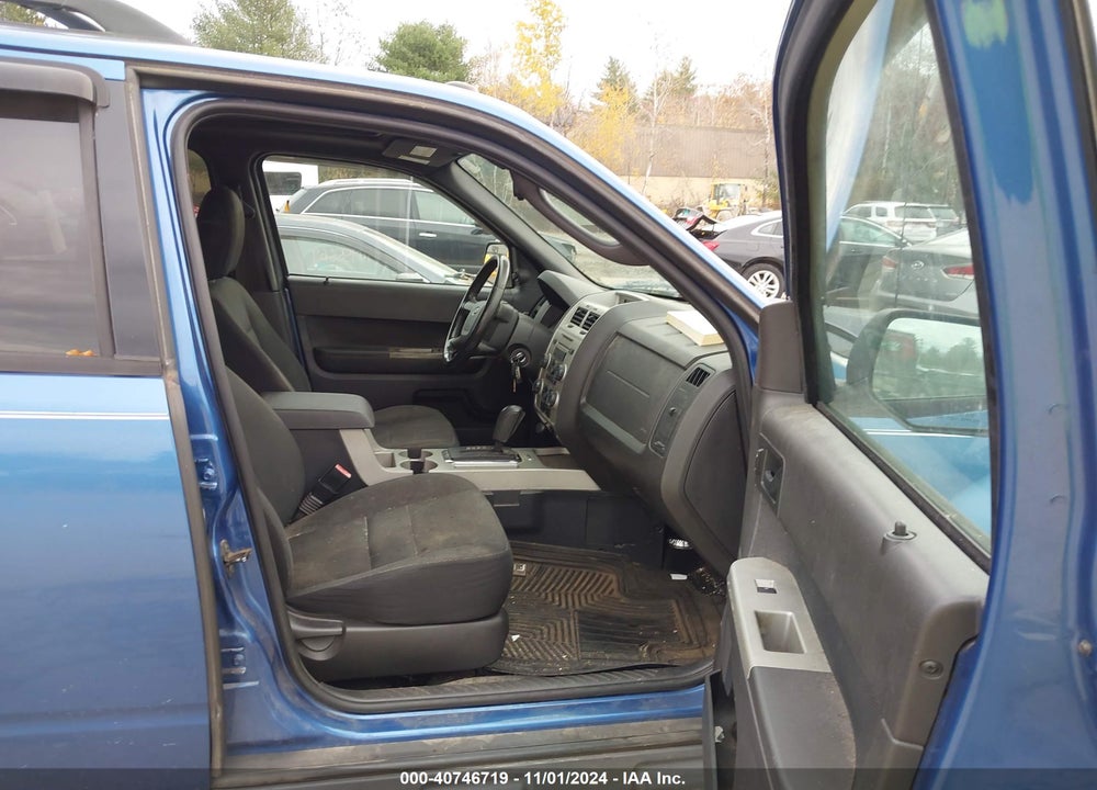2009 FORD ESCAPE XLT VIN: 1FMCU93G79KA15235