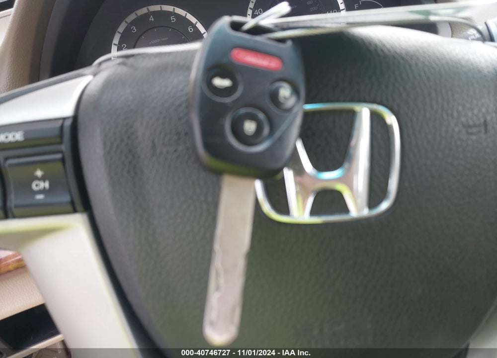 2008 HONDA ACCORD 2.4 EX-L VIN: 1HGCP26888A048676