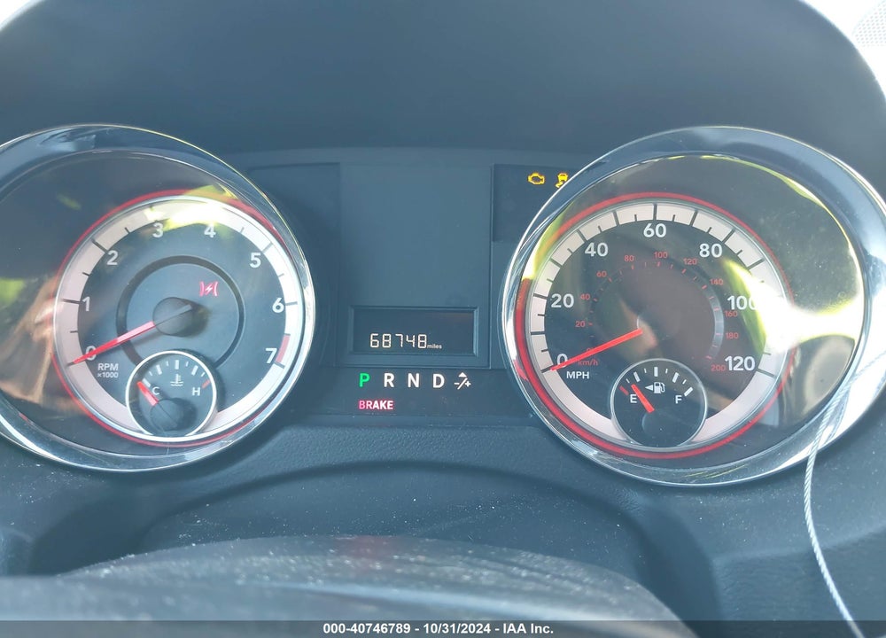 2018 DODGE GRAND CARAVAN SXT VIN: 2C4RDGCG2JR136800