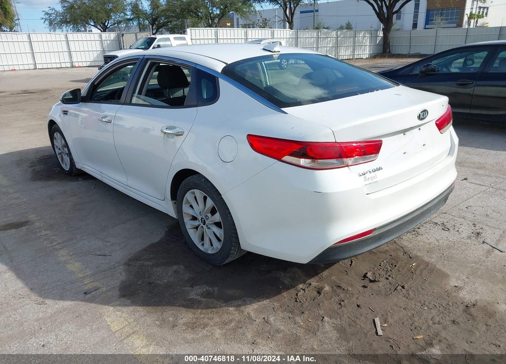 2016 KIA OPTIMA LX VIN: 5XXGT4L36GG045231