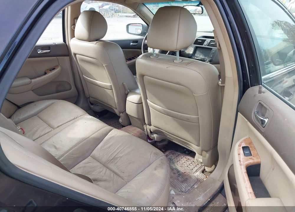2005 HONDA ACCORD 3.0 EX VIN: 1HGCM66815A012131
