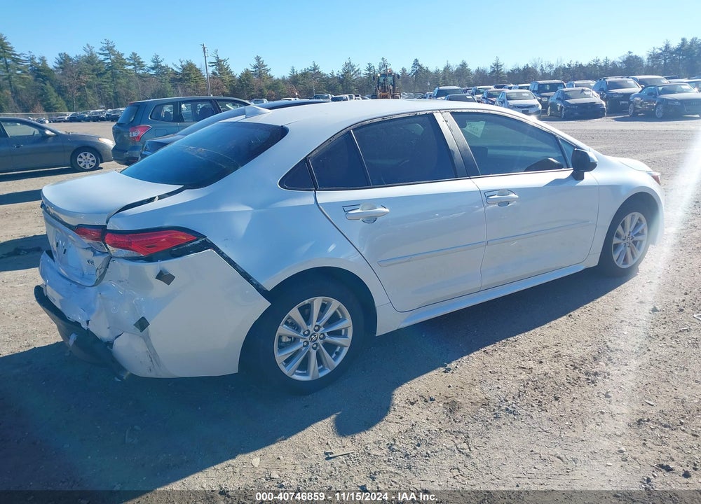 2024 TOYOTA COROLLA LE VIN: 5YFB4MDE4RP131784