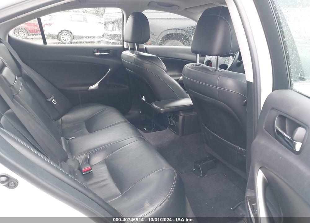 2009 LEXUS IS 250 VIN: JTHCK262692030812