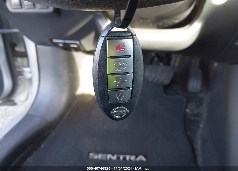 2014 NISSAN SENTRA SL VIN: 3N1AB7AP0EY230723