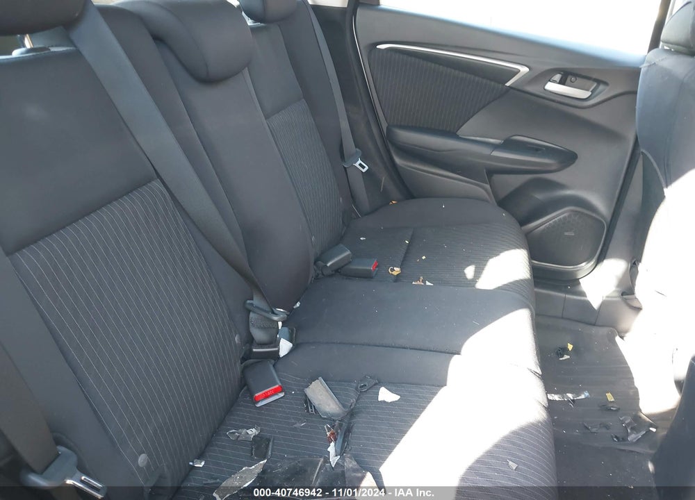 2018 HONDA FIT EX VIN: 3HGGK5H83JM725611