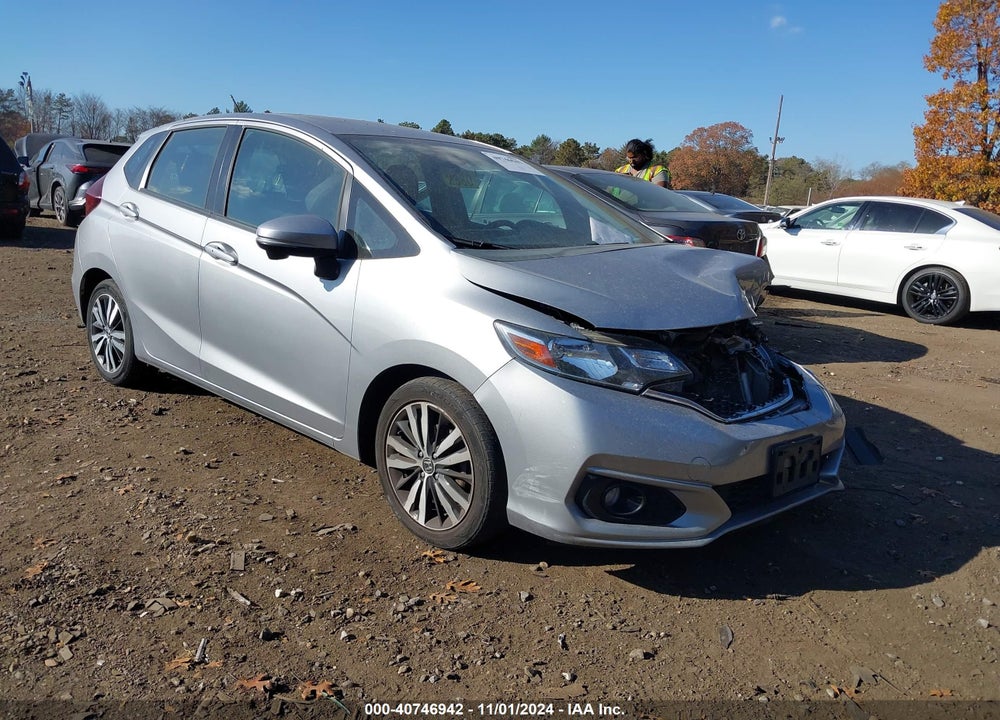 2018 HONDA FIT EX VIN: 3HGGK5H83JM725611