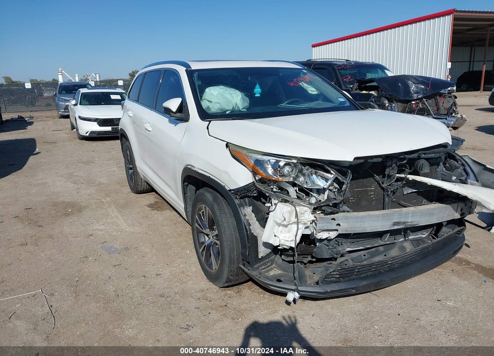2016 TOYOTA HIGHLANDER XLE V6 VIN: 5TDKKRFH8GS153611