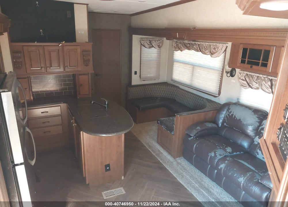 2014 HEAR 3650BH VIN: 5SFSG4124EE280573