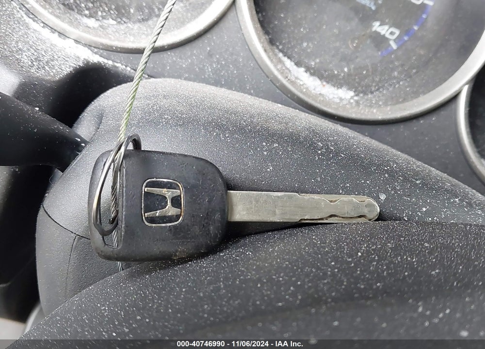 2008 HONDA FIT VIN: JHMGD38478S046161