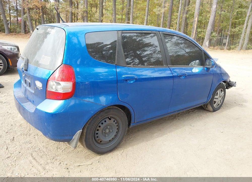 2008 HONDA FIT VIN: JHMGD38478S046161