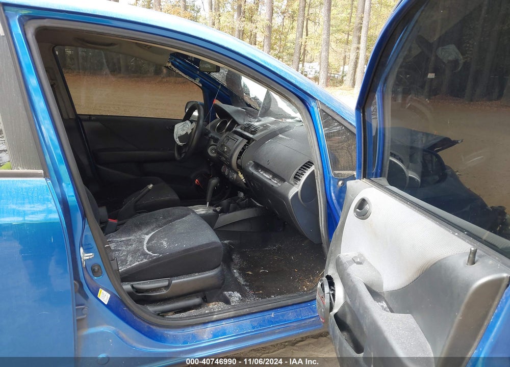 2008 HONDA FIT VIN: JHMGD38478S046161
