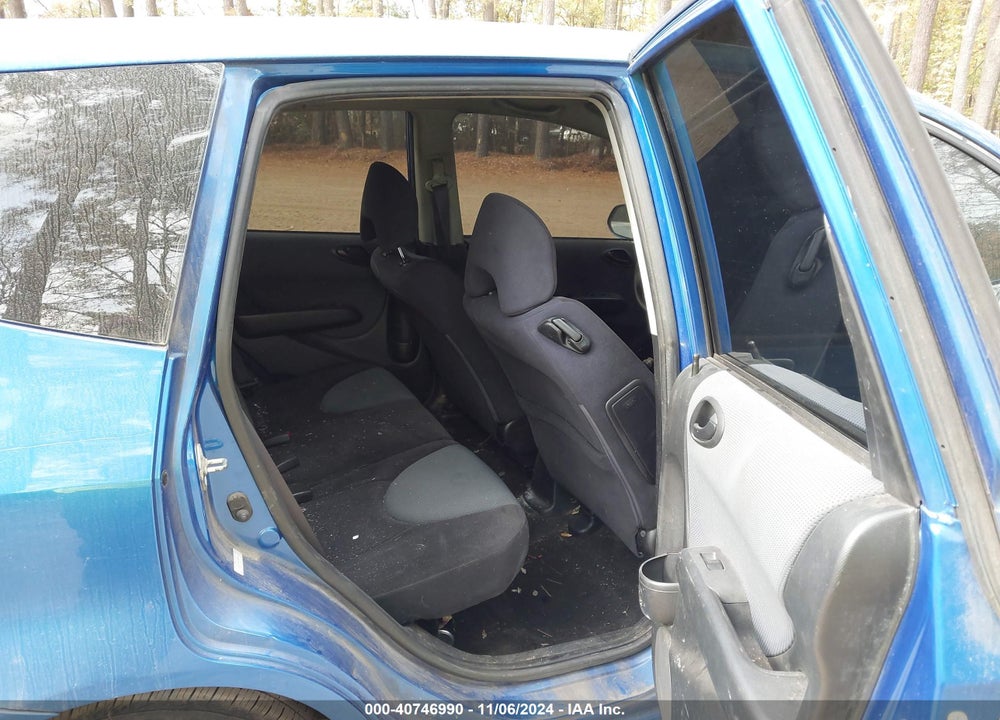 2008 HONDA FIT VIN: JHMGD38478S046161
