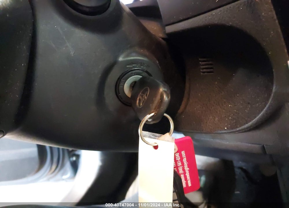 2014 TOYOTA COROLLA LE VIN: 2T1BURHE0EC143948