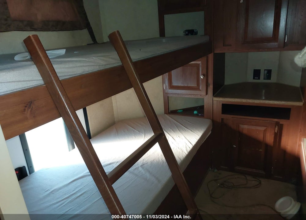 2011 FLAGSTAFF CAMPER VIN: 4X4TFLF22B1839287