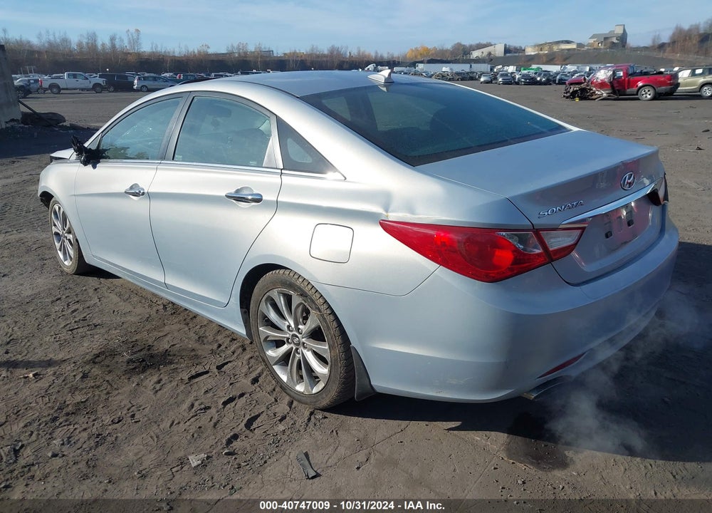 2013 HYUNDAI SONATA SE VIN: 5NPEC4AC7DH801031