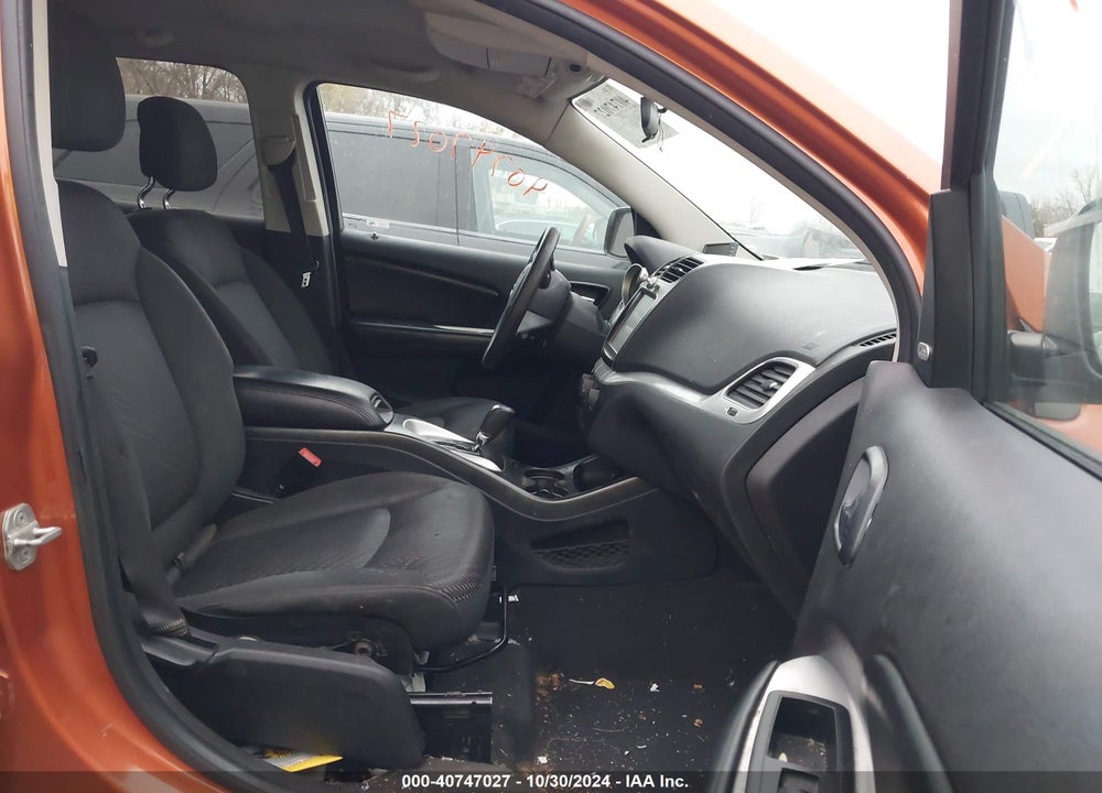 2011 DODGE JOURNEY MAINSTREET VIN: 3D4PH1FG0BT502422