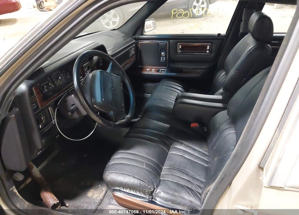 1992 CHRYSLER IMPERIAL VIN: 1C3XV56L5ND837975