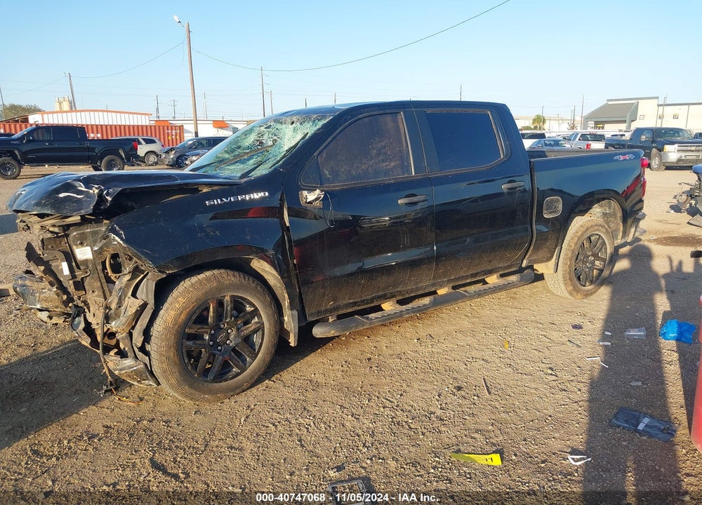 2023 CHEVROLET SILVERADO 1500 4WD SHORT BED CUSTOM VIN: 1GCPDBEK0PZ152911