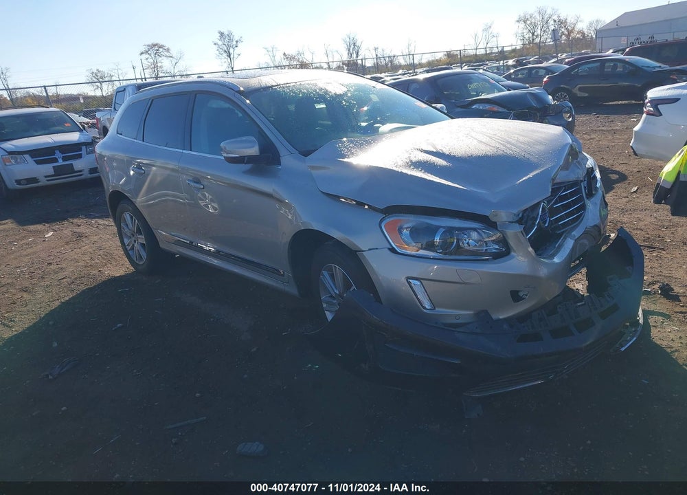 2017 VOLVO XC60 T5 INSCRIPTION VIN: YV440MRU4H2172818