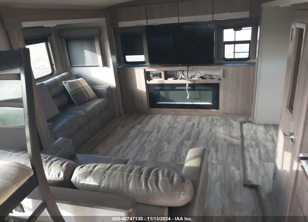 2020 GRAND DESIGN IMAGINE VIN: 573TE3728L6623867