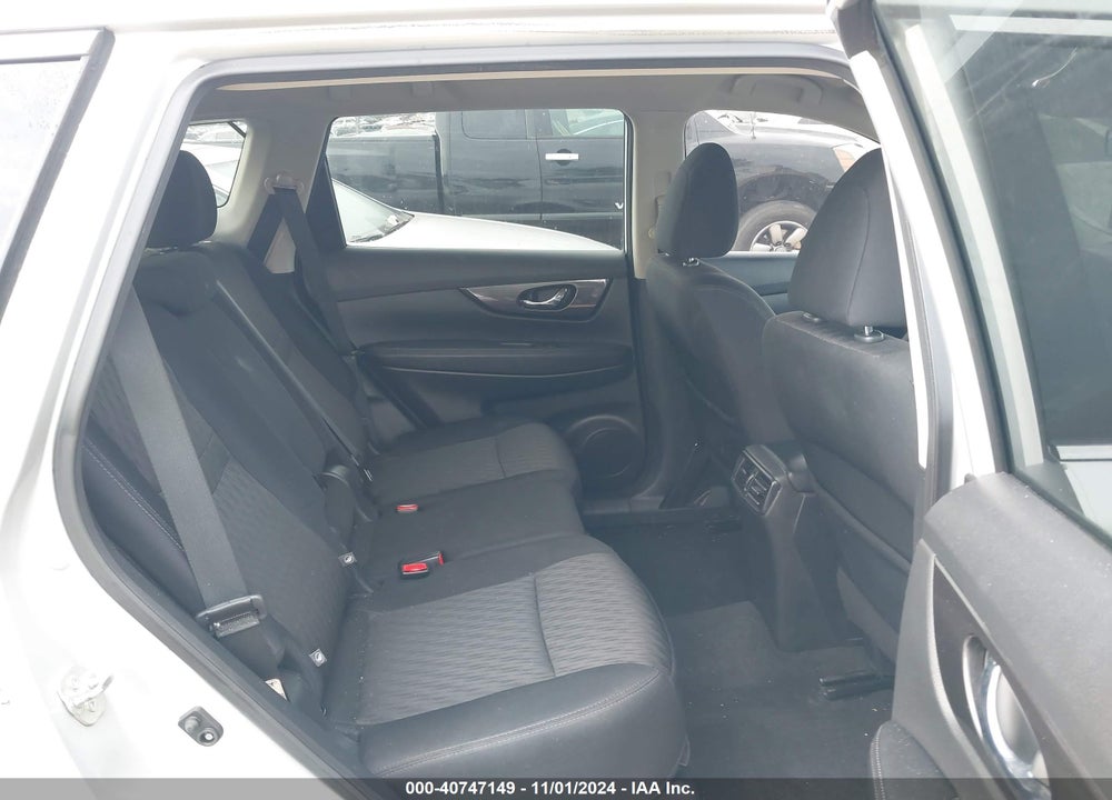 2019 NISSAN ROGUE S VIN: 5N1AT2MT6KC814002