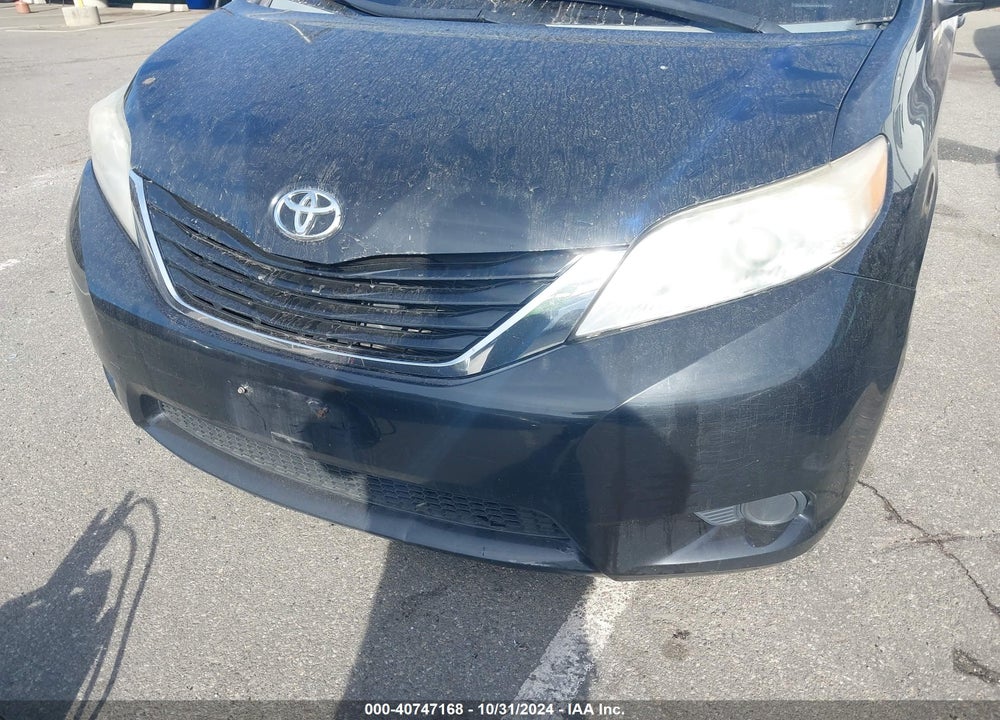 2014 TOYOTA SIENNA LE V6 8 PASSENGER VIN: 5TDKK3DC3ES410840