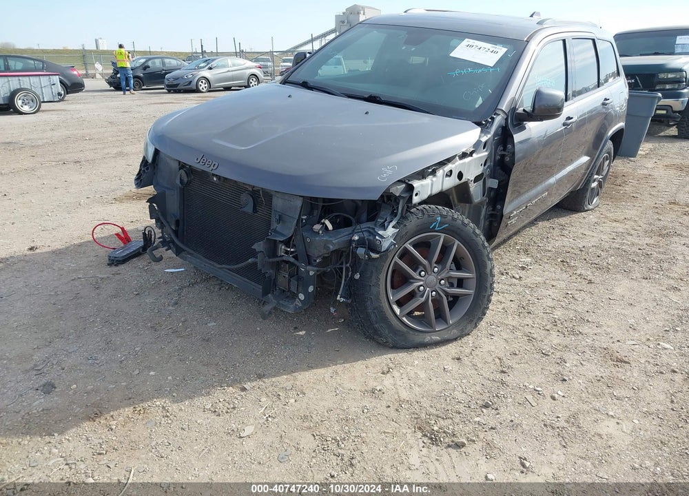 2016 JEEP GRAND CHEROKEE VIN: 1C4RJFAG1GC384592