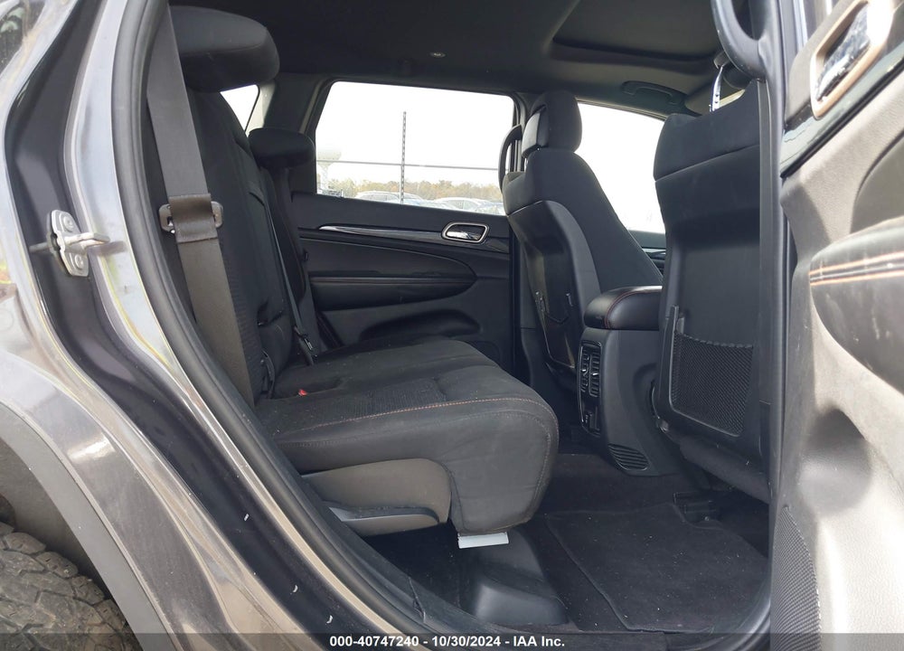 2016 JEEP GRAND CHEROKEE VIN: 1C4RJFAG1GC384592