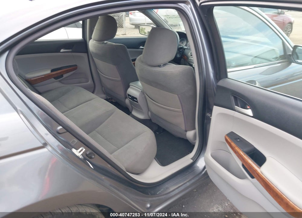 2012 HONDA ACCORD 2.4 EX VIN: 1HGCP2F71CA089943