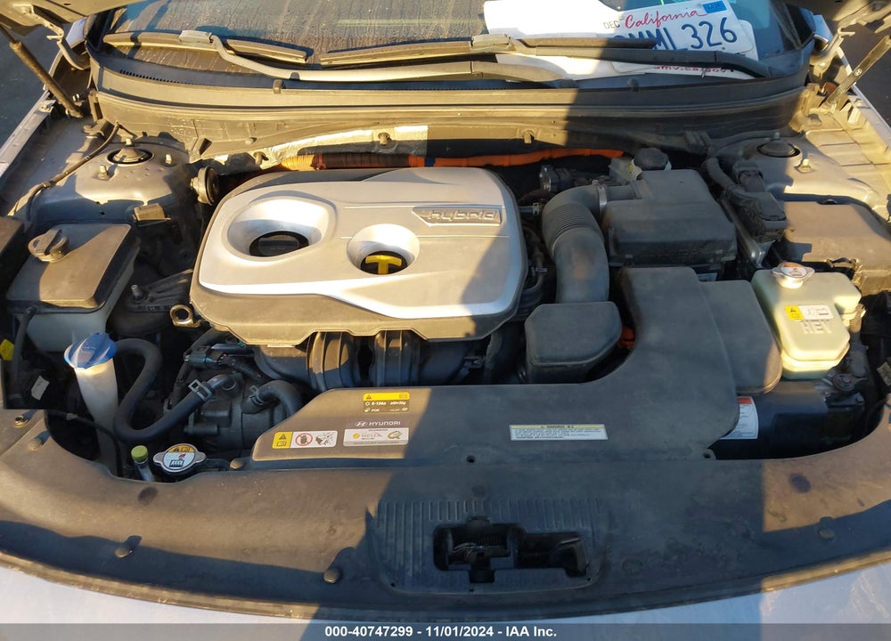 2017 HYUNDAI SONATA HYBRID LIMITED VIN: KMHE34L11HA044888