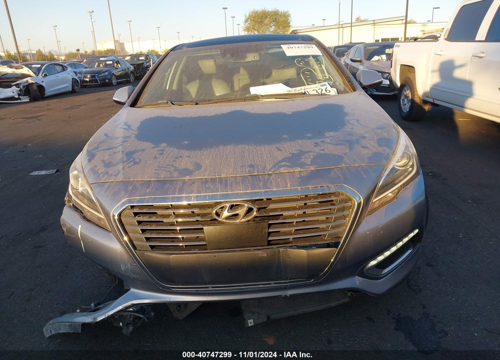 2017 HYUNDAI SONATA HYBRID LIMITED VIN: KMHE34L11HA044888