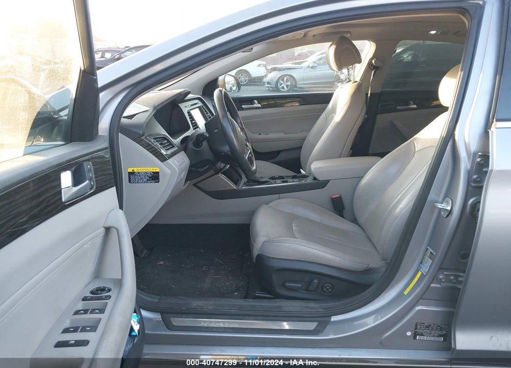 2017 HYUNDAI SONATA HYBRID LIMITED VIN: KMHE34L11HA044888