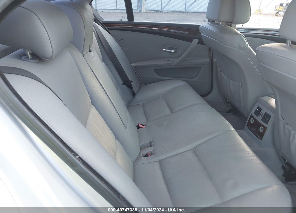 2008 BMW 528I VIN: WBANU53558C116347