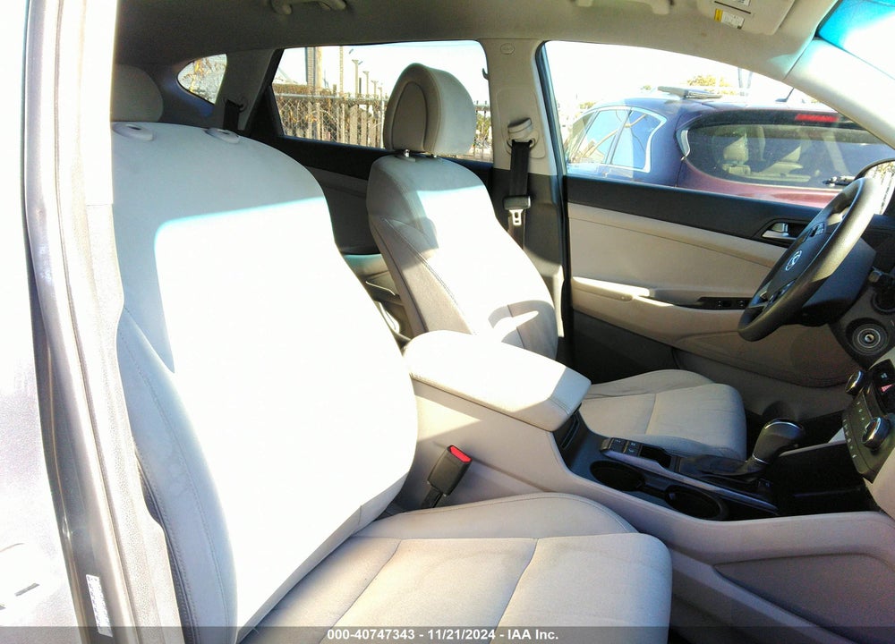 2018 HYUNDAI TUCSON SEL VIN: KM8J3CA46JU638841