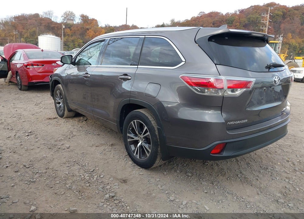 2016 TOYOTA HIGHLANDER XLE V6 VIN: 5TDJKRFH4GS232835