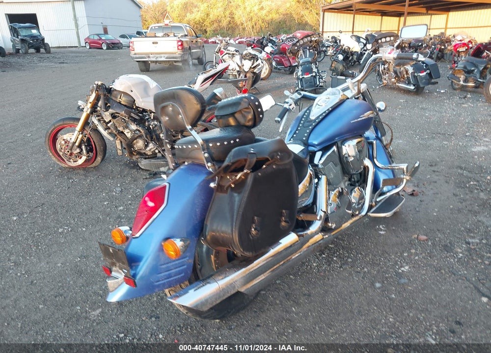 2007 HONDA VTX1300 R VIN: 1HFSC52687A405564