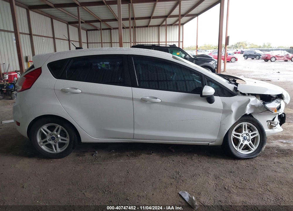2018 FORD FIESTA SE VIN: 3FADP4EJ8JM123622