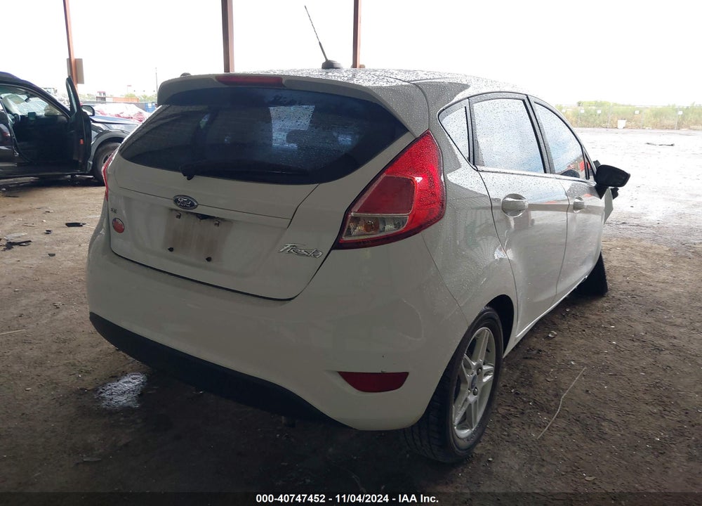 2018 FORD FIESTA SE VIN: 3FADP4EJ8JM123622