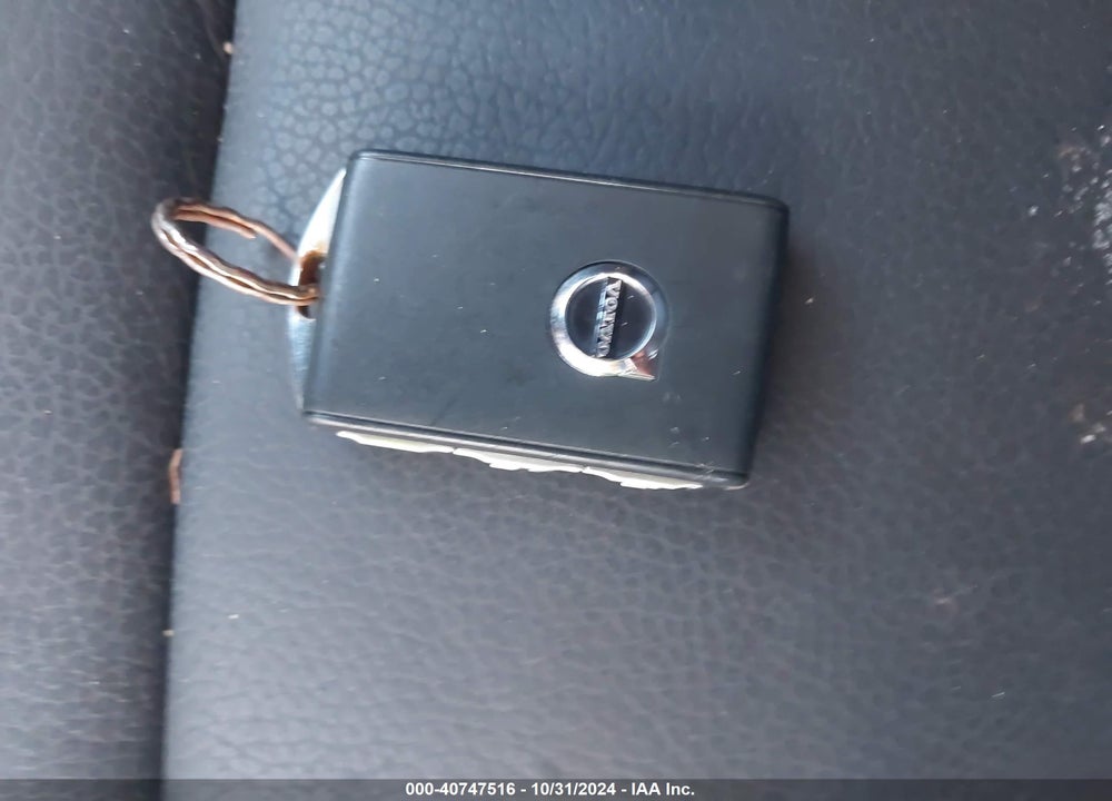 2024 VOLVO S60 B5 ULTIMATE DARK THEME VIN: 7JRL12TM9RG308245