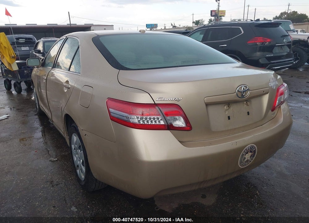 2010 TOYOTA CAMRY LE VIN: 4T4BF3EK8AR067055