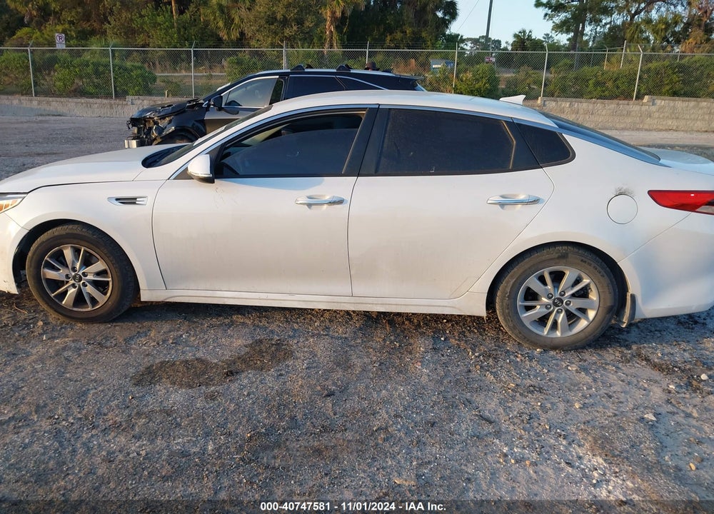 2016 KIA OPTIMA LX VIN: KNAGT4L38G5098207