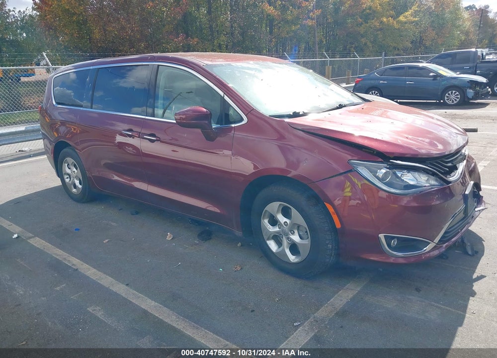 2018 CHRYSLER PACIFICA HYBRID TOURING PLUS VIN: 2C4RC1H79JR127004