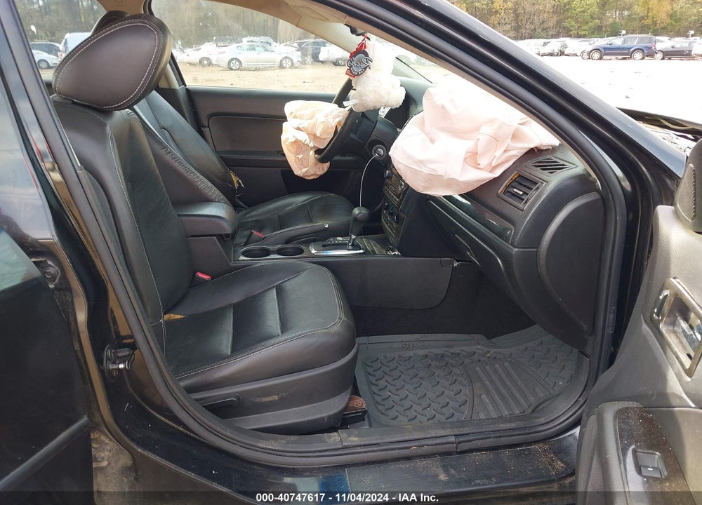 2009 FORD FUSION VIN: 3FAHP071X9R220150