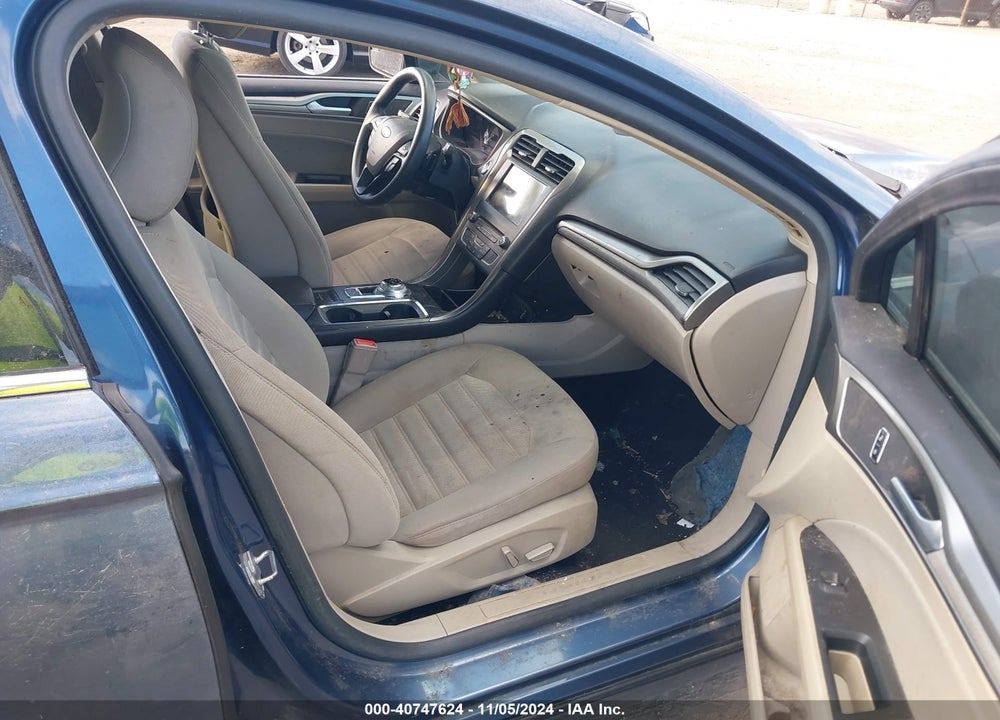 2018 FORD FUSION SE VIN: 3FA6P0HD0JR199247