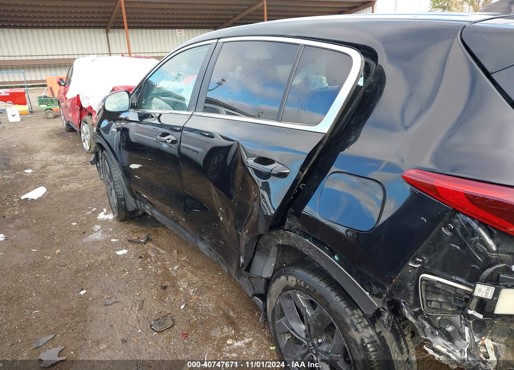 2022 KIA SPORTAGE LX VIN: KNDPMCAC6N7002492