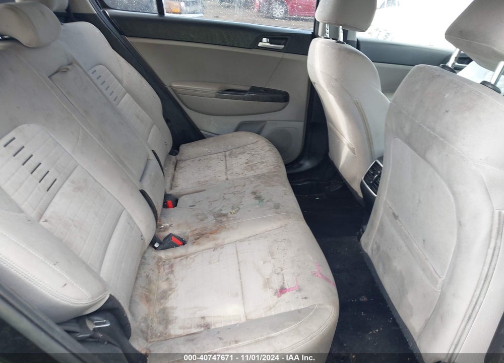 2022 KIA SPORTAGE LX VIN: KNDPMCAC6N7002492