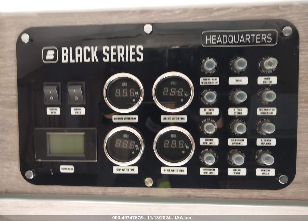 2021 UNDEFINED BLACK SERIES HQ19 TRAVEL TRAILER VIN: 4B9B1AD28MA165985