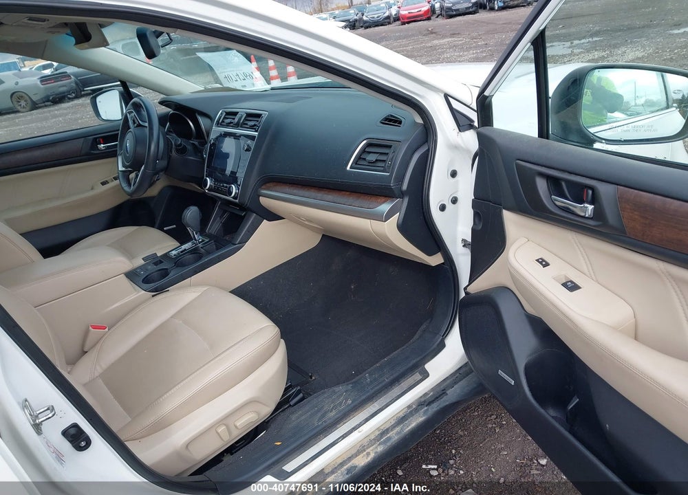 2018 SUBARU OUTBACK 2.5I LIMITED VIN: 4S4BSAKC6J3368940